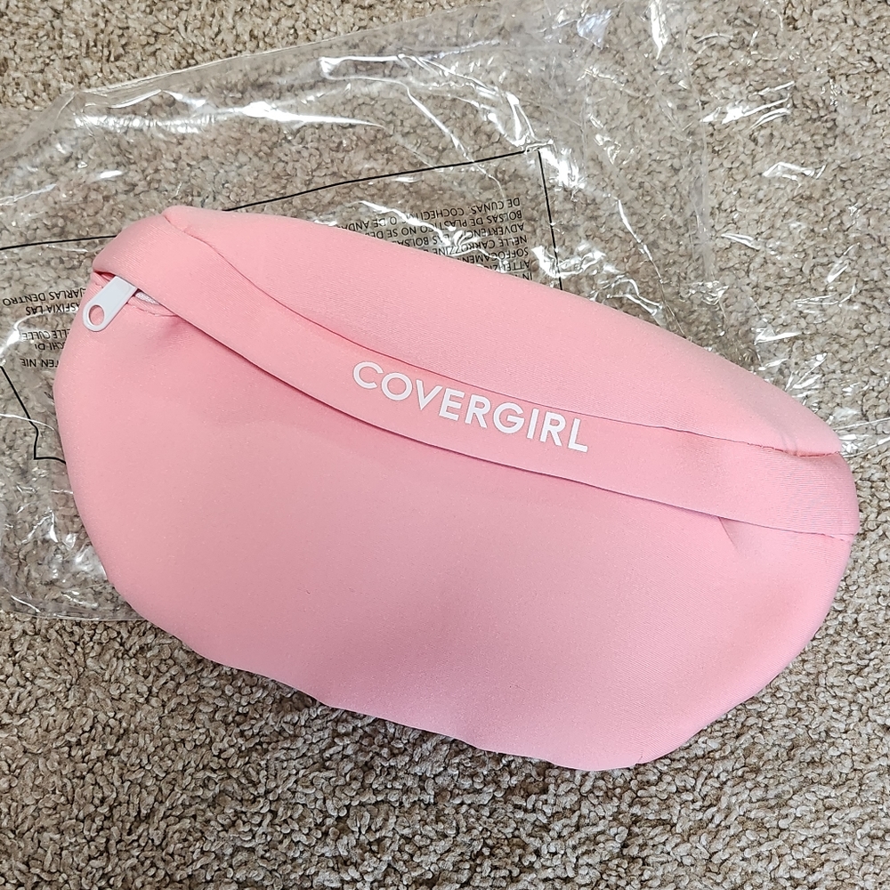 New ☆ CoverGirl Fanny Pack